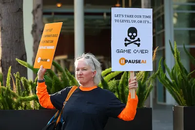 PauseAI protest outside Anthropic