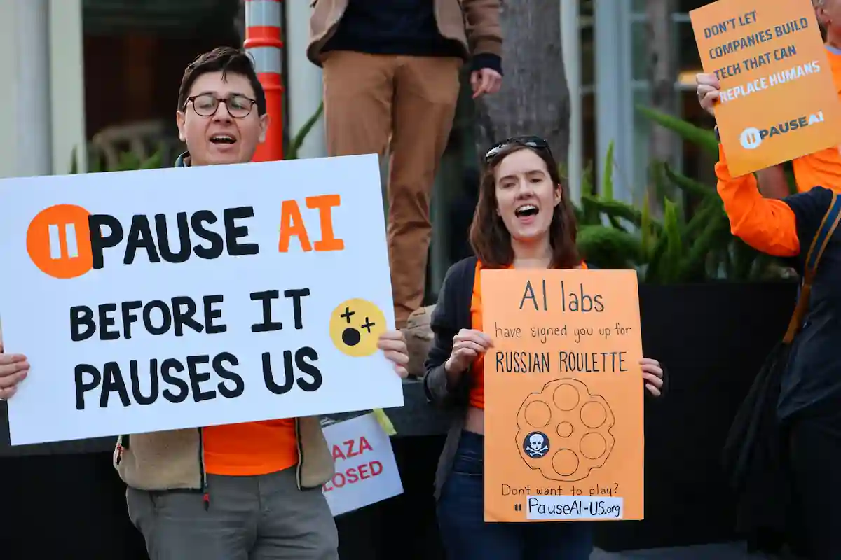 PauseAI SF protest outside Anthropic